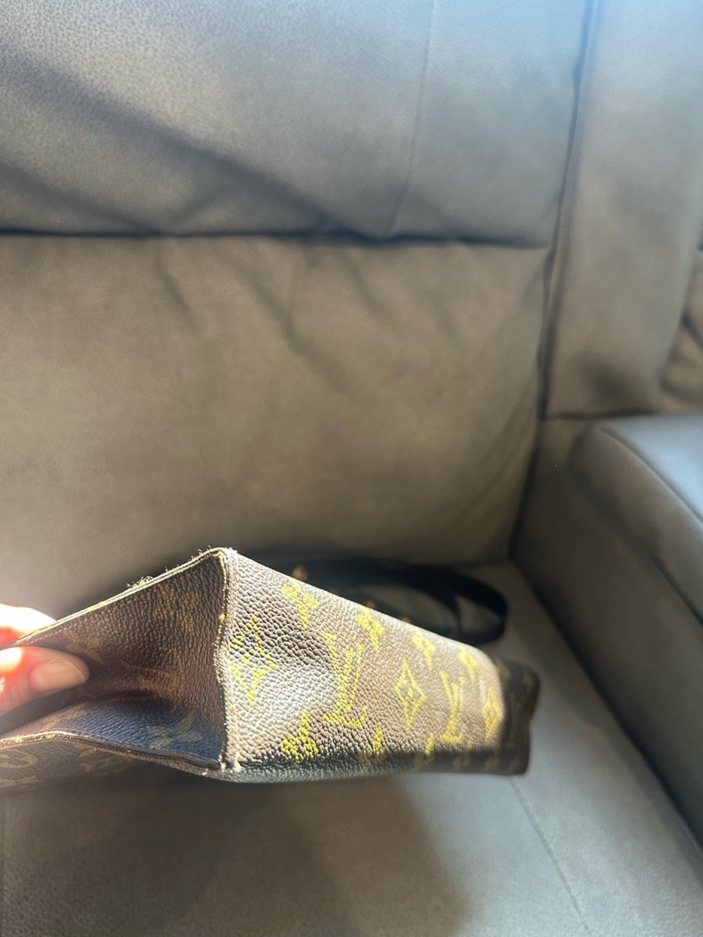 Louis Vuitton Brown Monogram pouch clutch bag - Picture 6 of 16